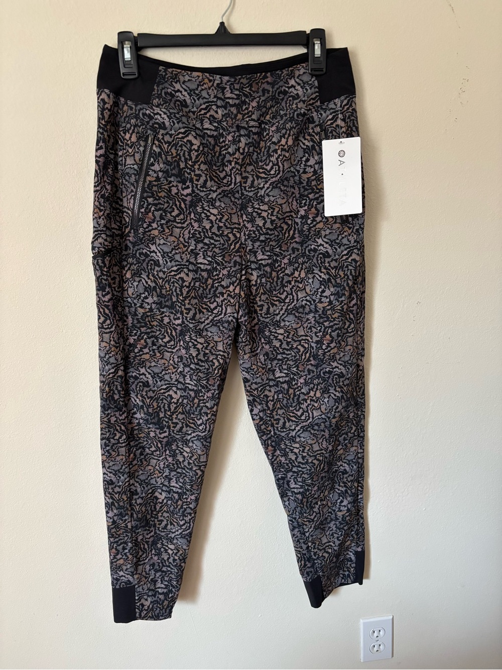 Athleta Trekkie North Jogger - Black and Taupe Floral Print